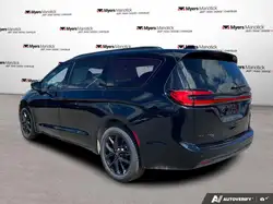 Chrysler Pacifica 2026