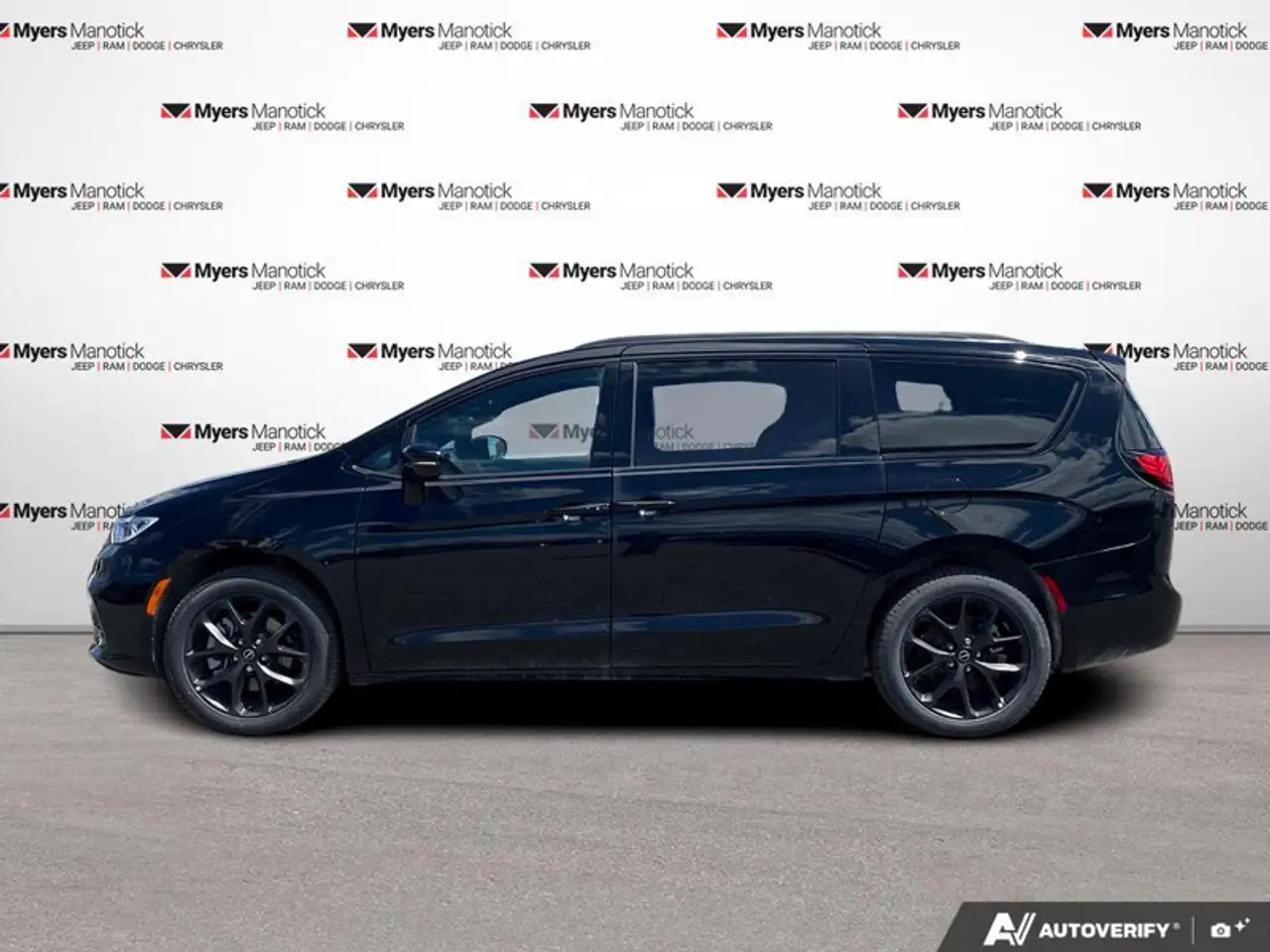 Chrysler Pacifica fotografie Chrysler Pacifica