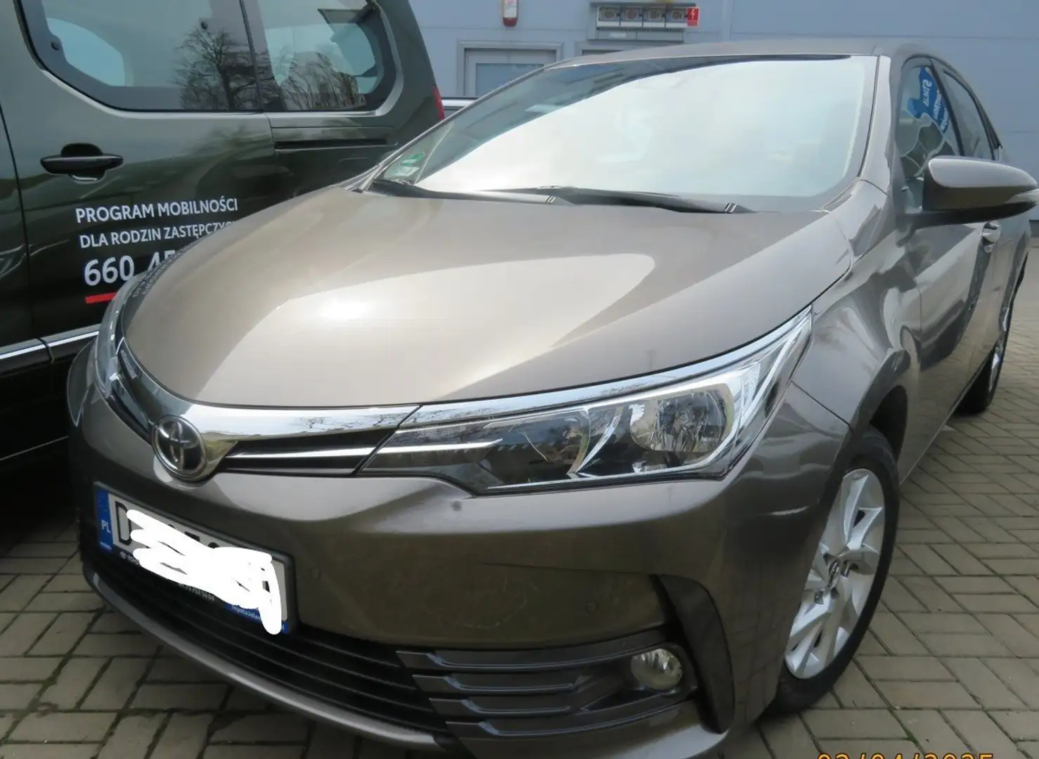 Toyota Corolla 1.6 Valvematic Comfort + Tech Beige - 2