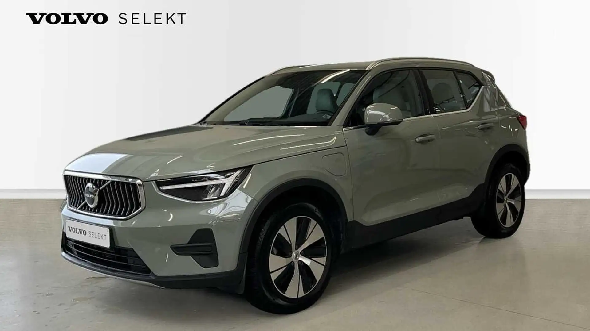 Volvo XC40 Plus Bright T4 Hybride | Adapt Cruise | BLIS dodeh Verde - 1