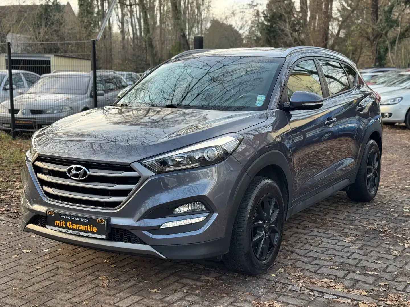 Hyundai TUCSON 1.6 GDI 2WD Kamera KlimaAuto Tüv/Service Gris - 2