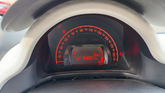 Renault Twingo view 12