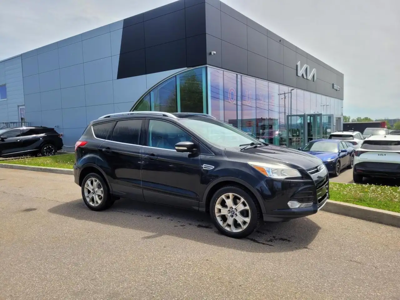 Ford Escape снимка Ford Escape