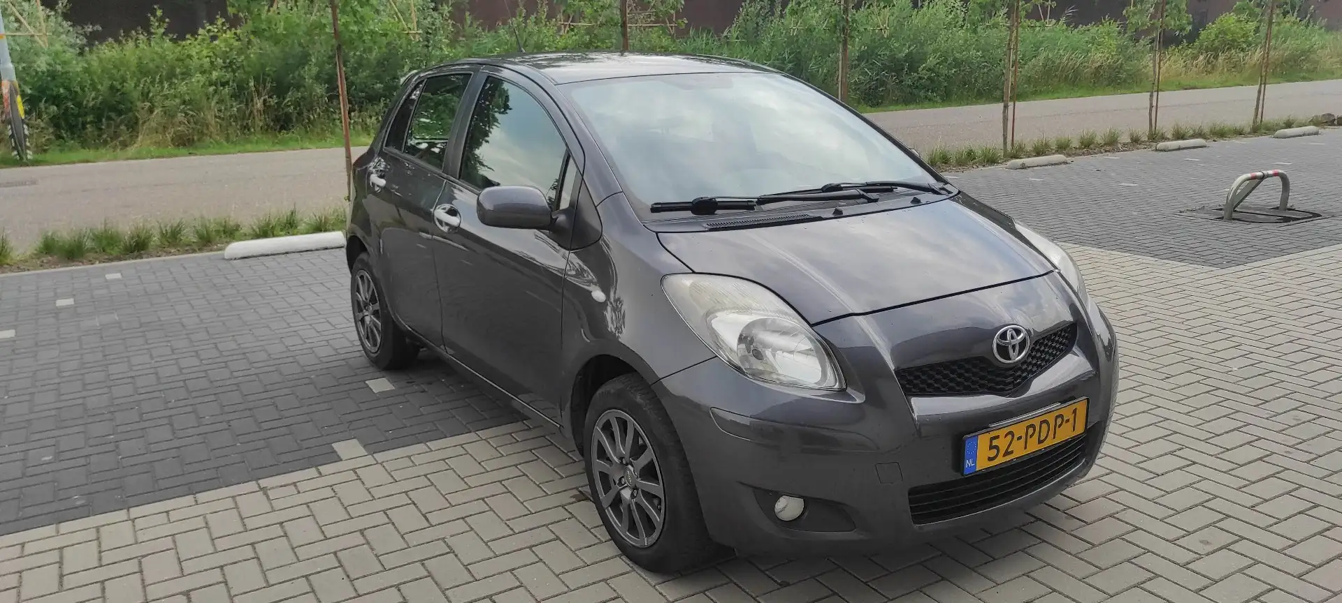 Toyota Yaris 1.33 VVT-i Edition - 2