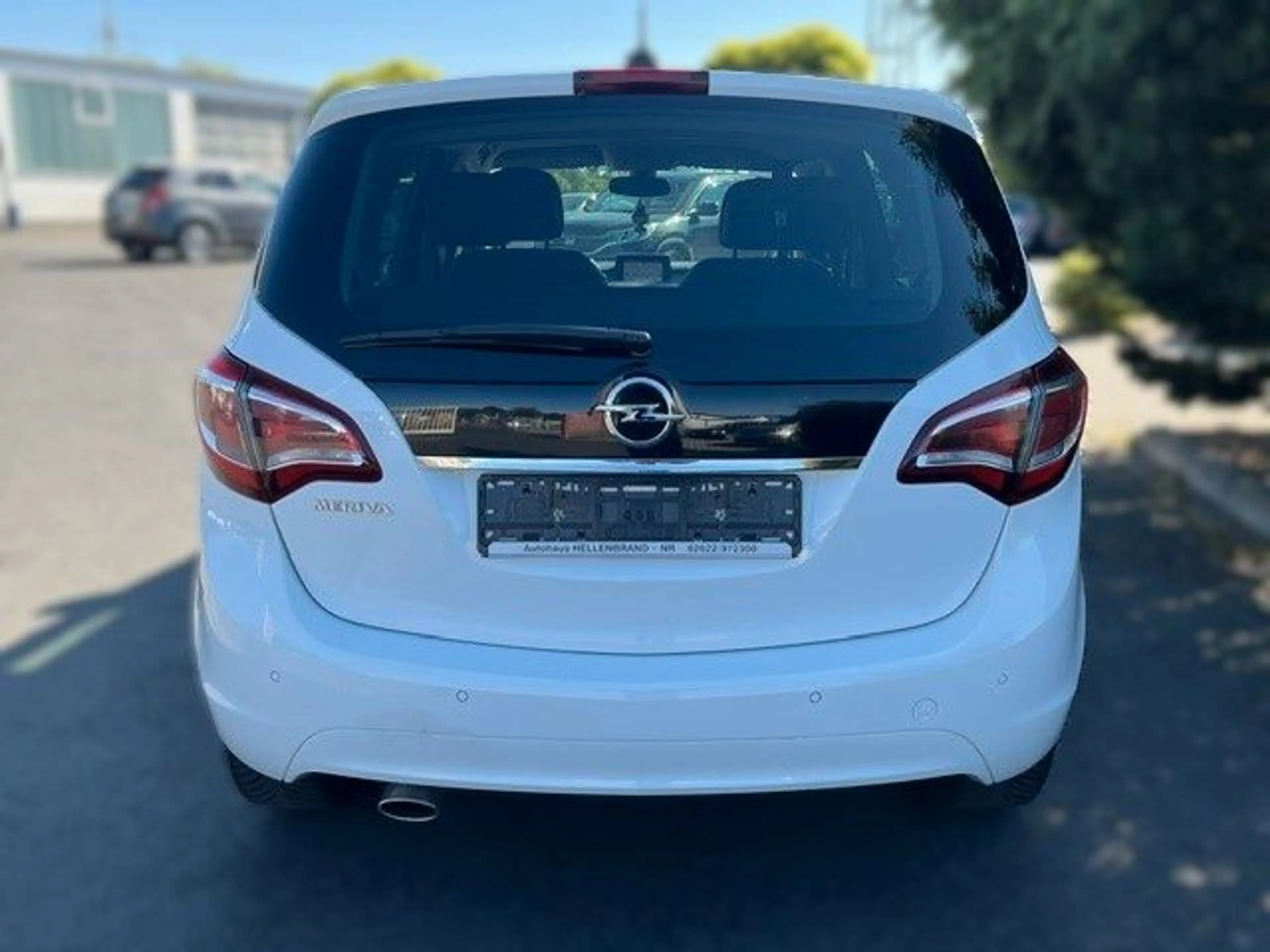Opel Meriva B Innovation *NAVI* AutoM. — photo 4