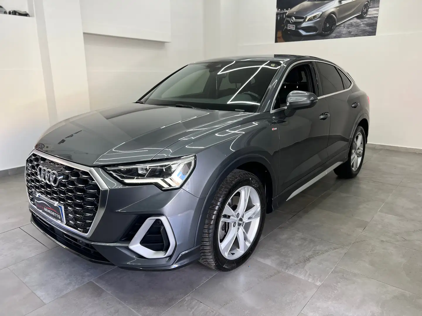 Audi Q3 Q3 Sportback Sportback 40 2.0 tdi S line s-tronic Gris - 2