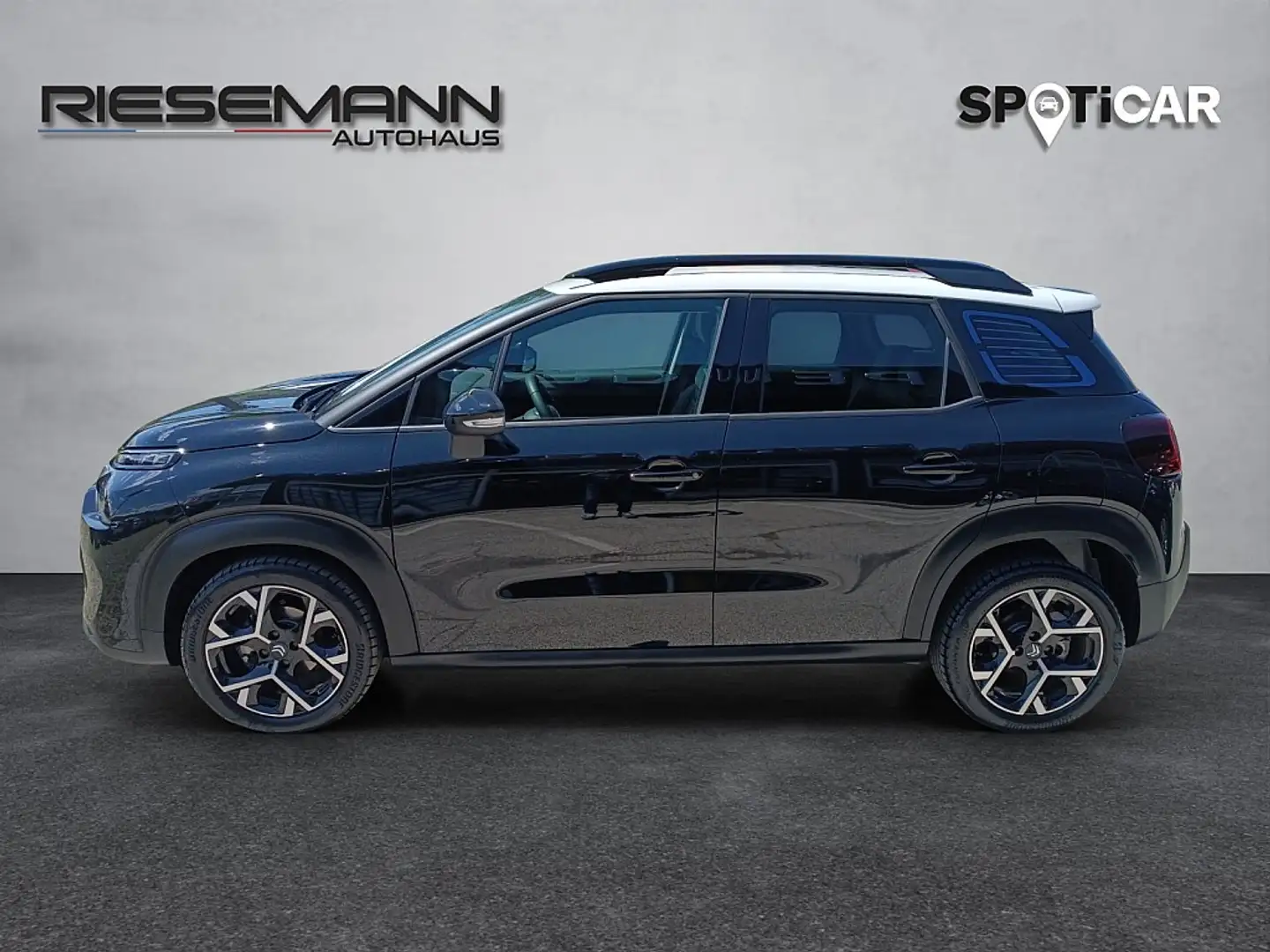 Citroen C3 Aircross BlueHDi 110 S&S 6-Gang-Manuell Shine Pack Schwarz - 2