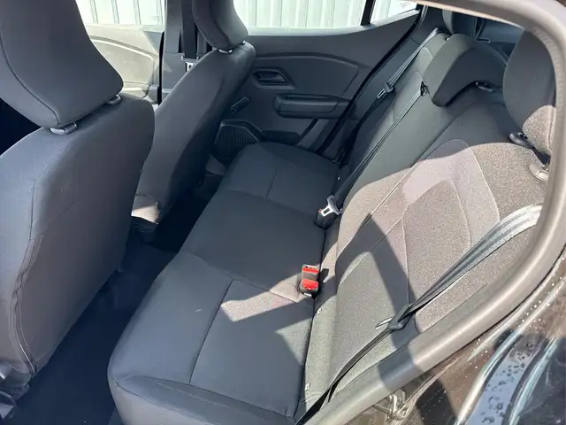 Dacia Sandero view 9