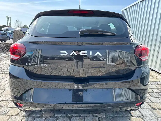 Dacia Sandero view 5