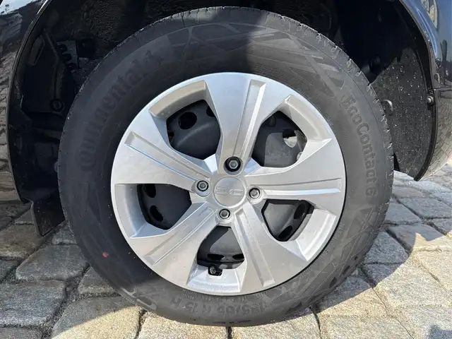 Dacia Sandero view 11