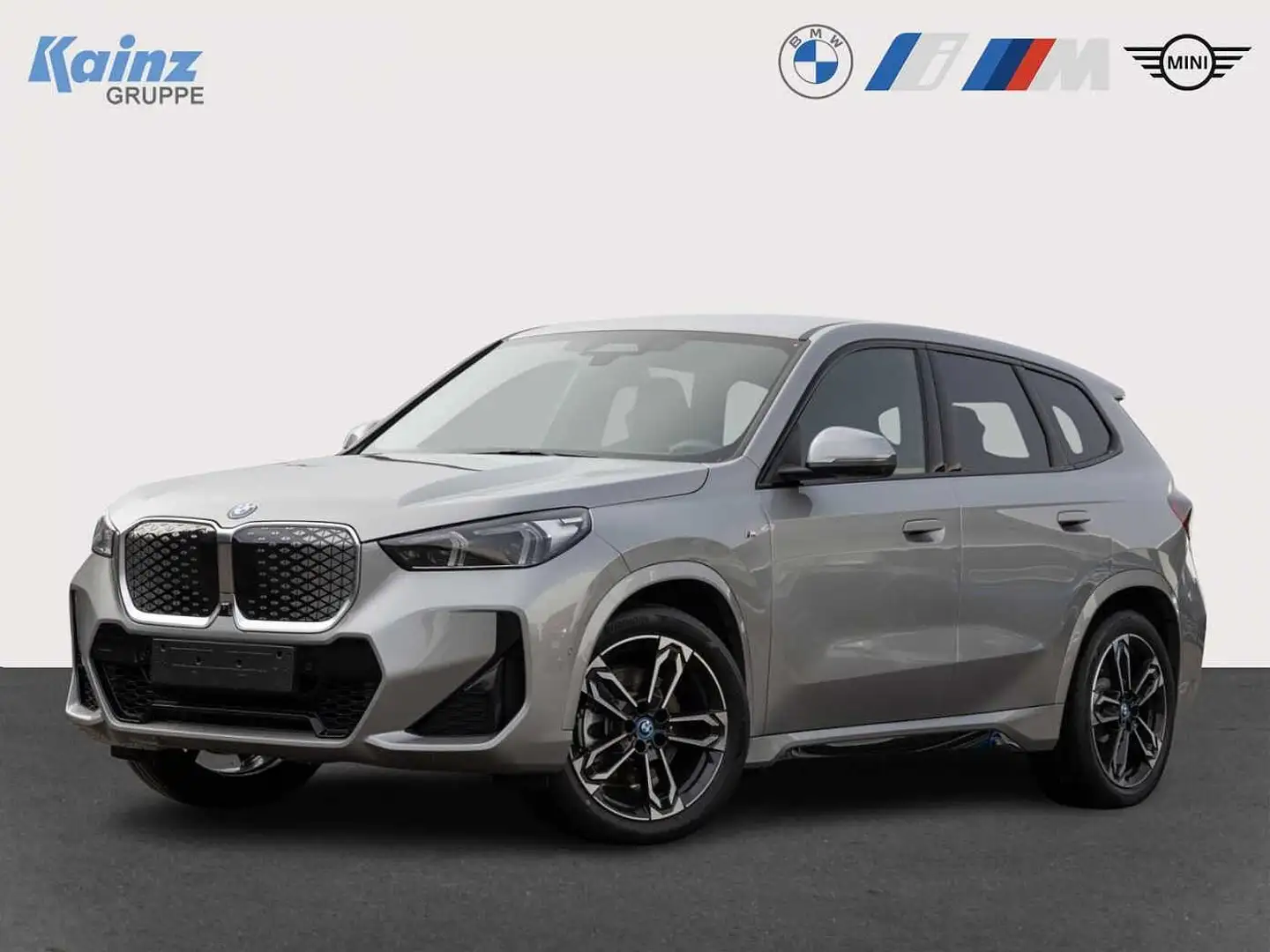 BMW iX1 xDrive30 M Sportpaket/Innovation/AHK/H&K/ Ezüst - 1
