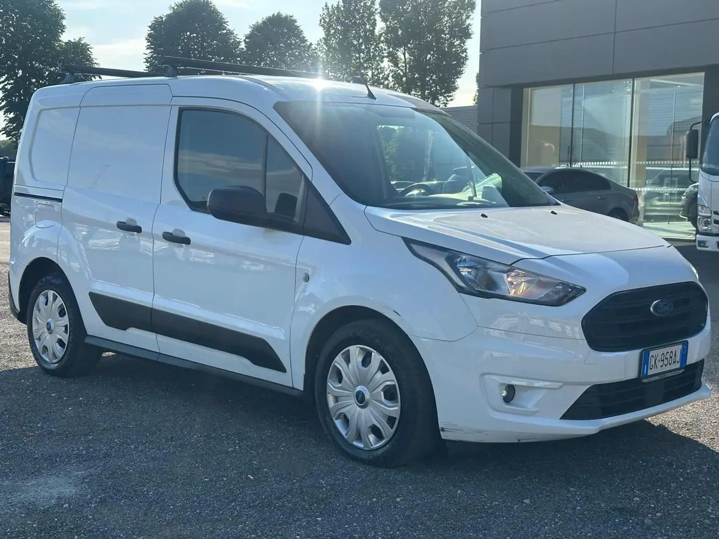Ford Transit Connect 200 1.0 EcoBoost S&S PC Furgone Trend Blanc - 2