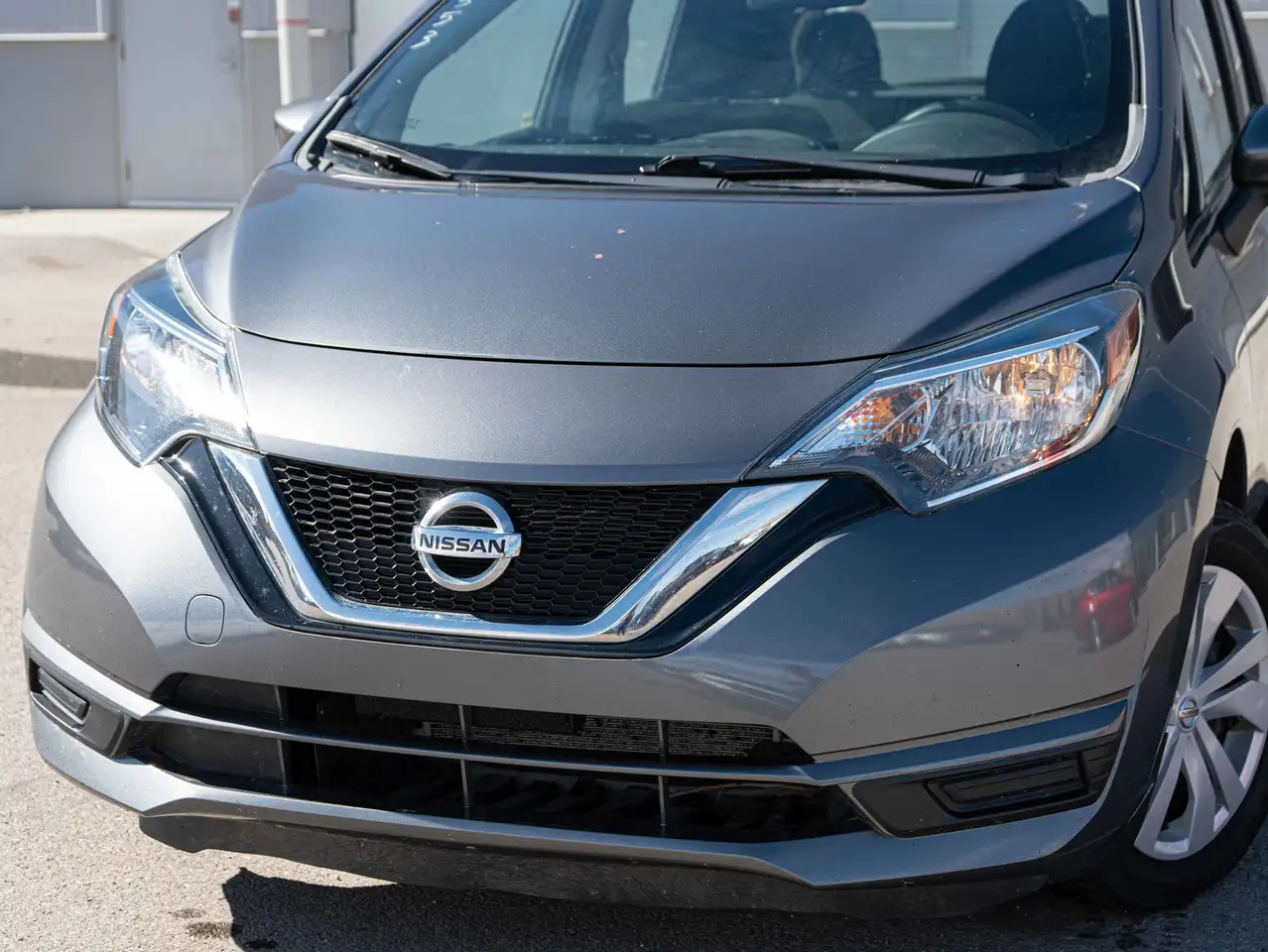 Nissan Note снимка Nissan Note