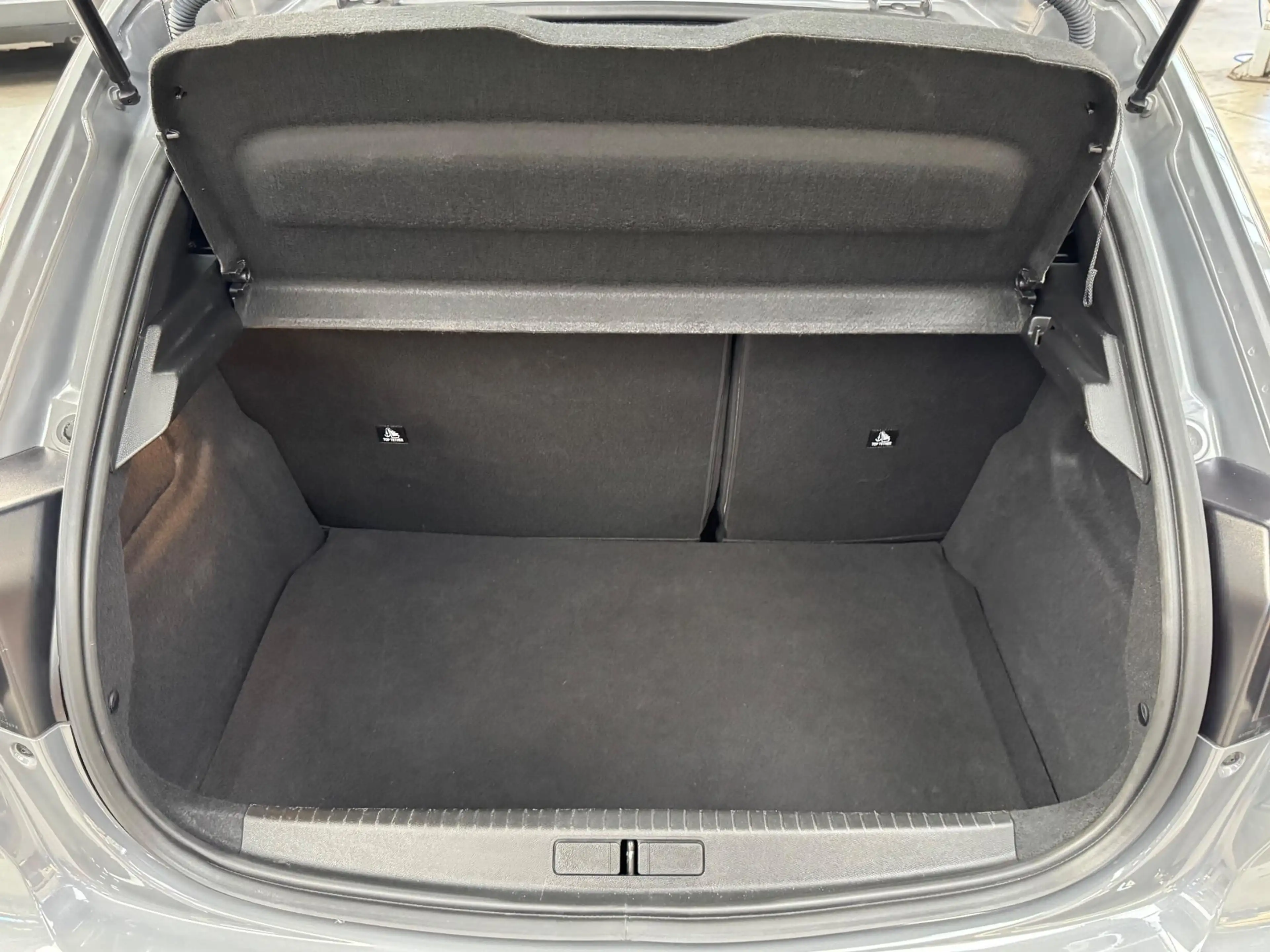 Peugeot 208 1.2 Hybrid 110 e-DCS6 Allure Automaat | 360 camera — photo 21