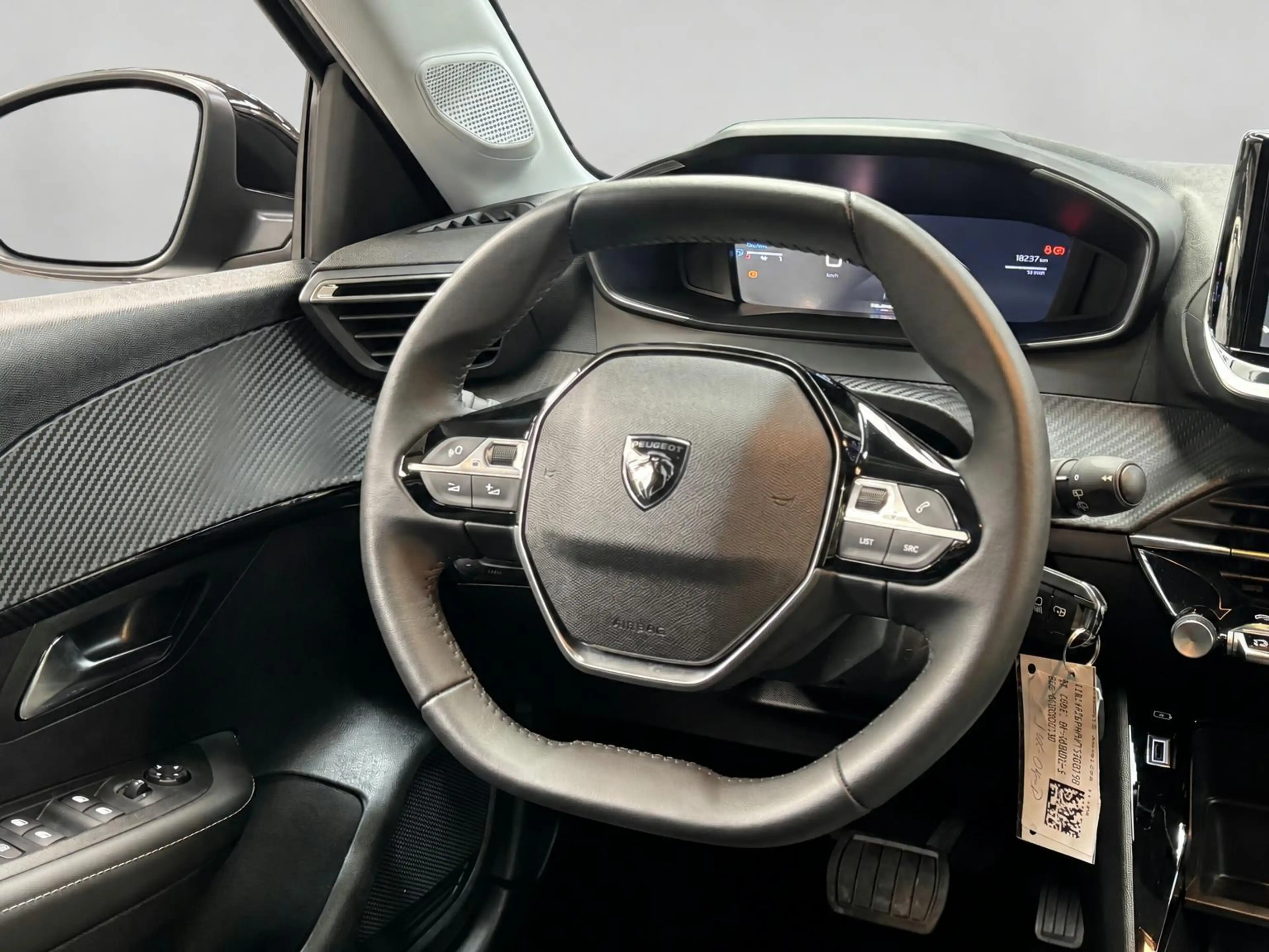 Peugeot 208 1.2 Hybrid 110 e-DCS6 Allure Automaat | 360 camera — photo 7