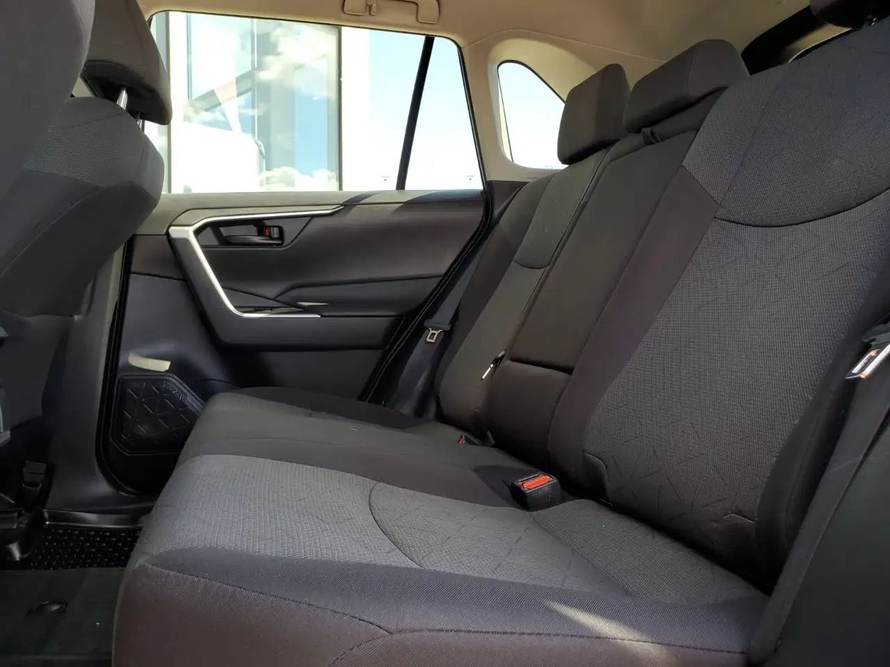 Toyota RAV 4 photo Toyota RAV 4