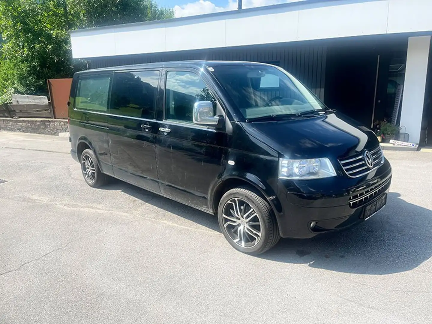 Volkswagen T5 Caravelle Caravelle 2,5 TDI 4motion D-PF Noir - 2