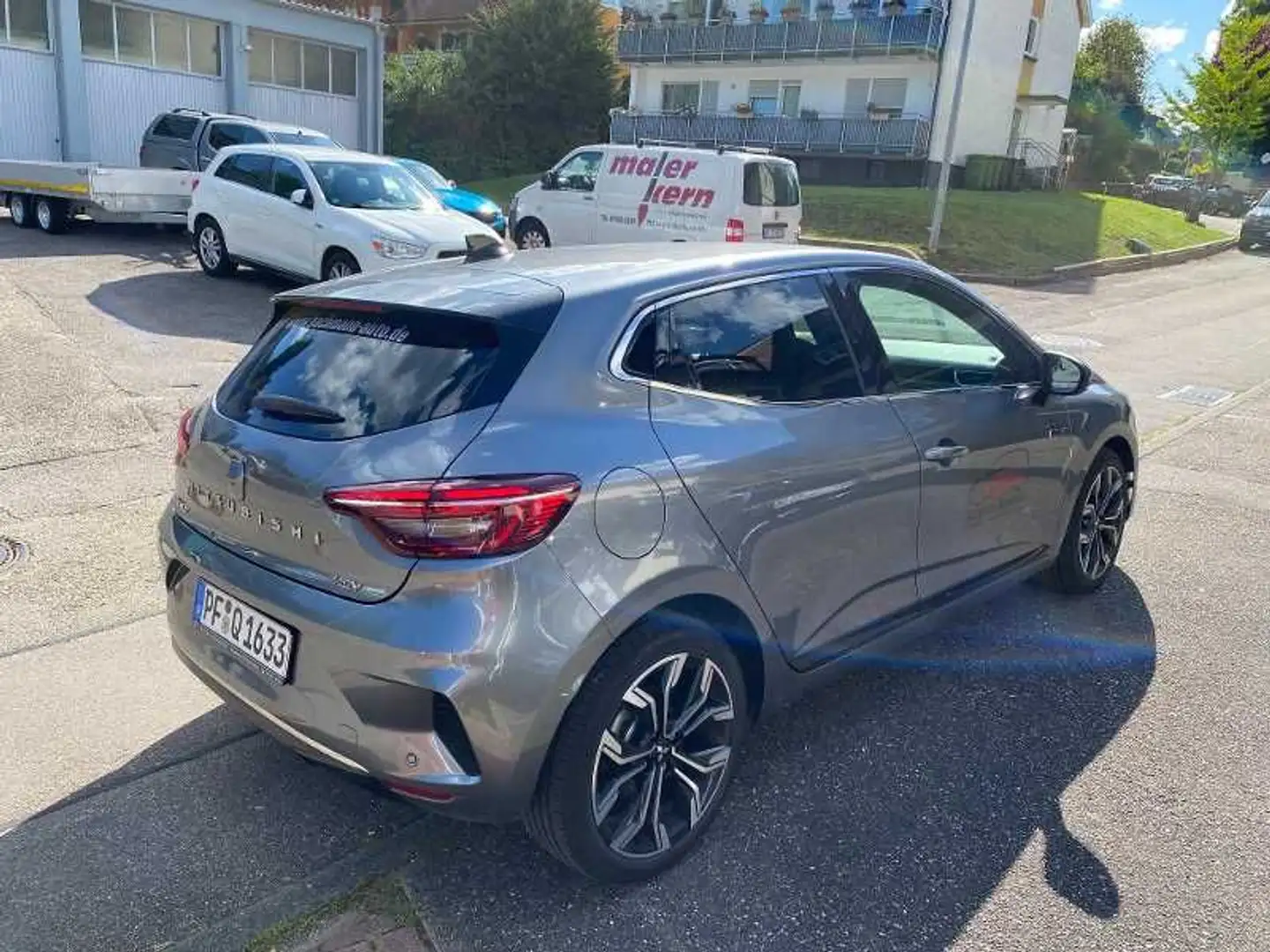 Mitsubishi Colt Select 1.6 Hybrid Grau - 2
