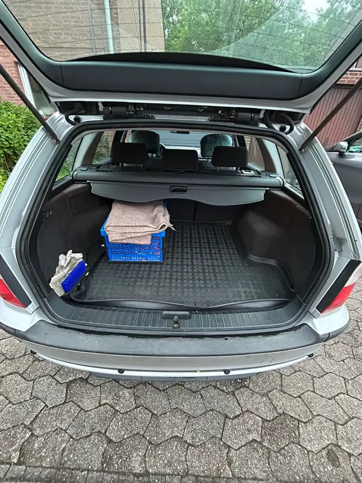 BMW 325i touring, foto 6
