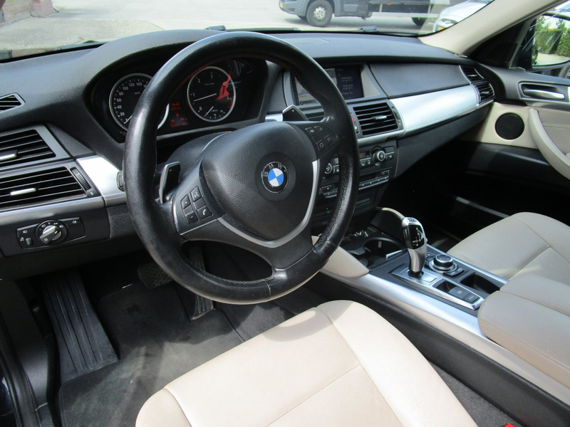 BMW X6 XDrive40d High Executive leer 20inc breed set, nie — photo 17