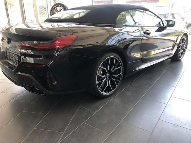 Second hand Bmw 8 Series 840Ci