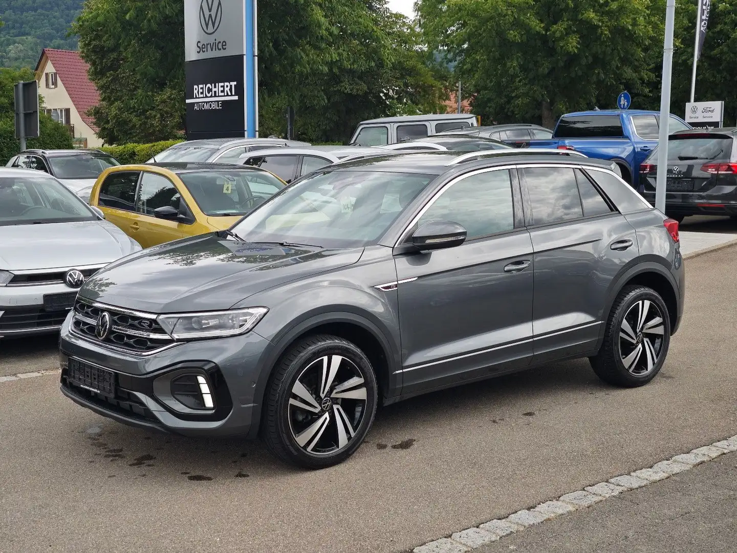 Volkswagen T-Roc R-Line 150PS DSG #KAMERA #APP #18* Grijs - 1