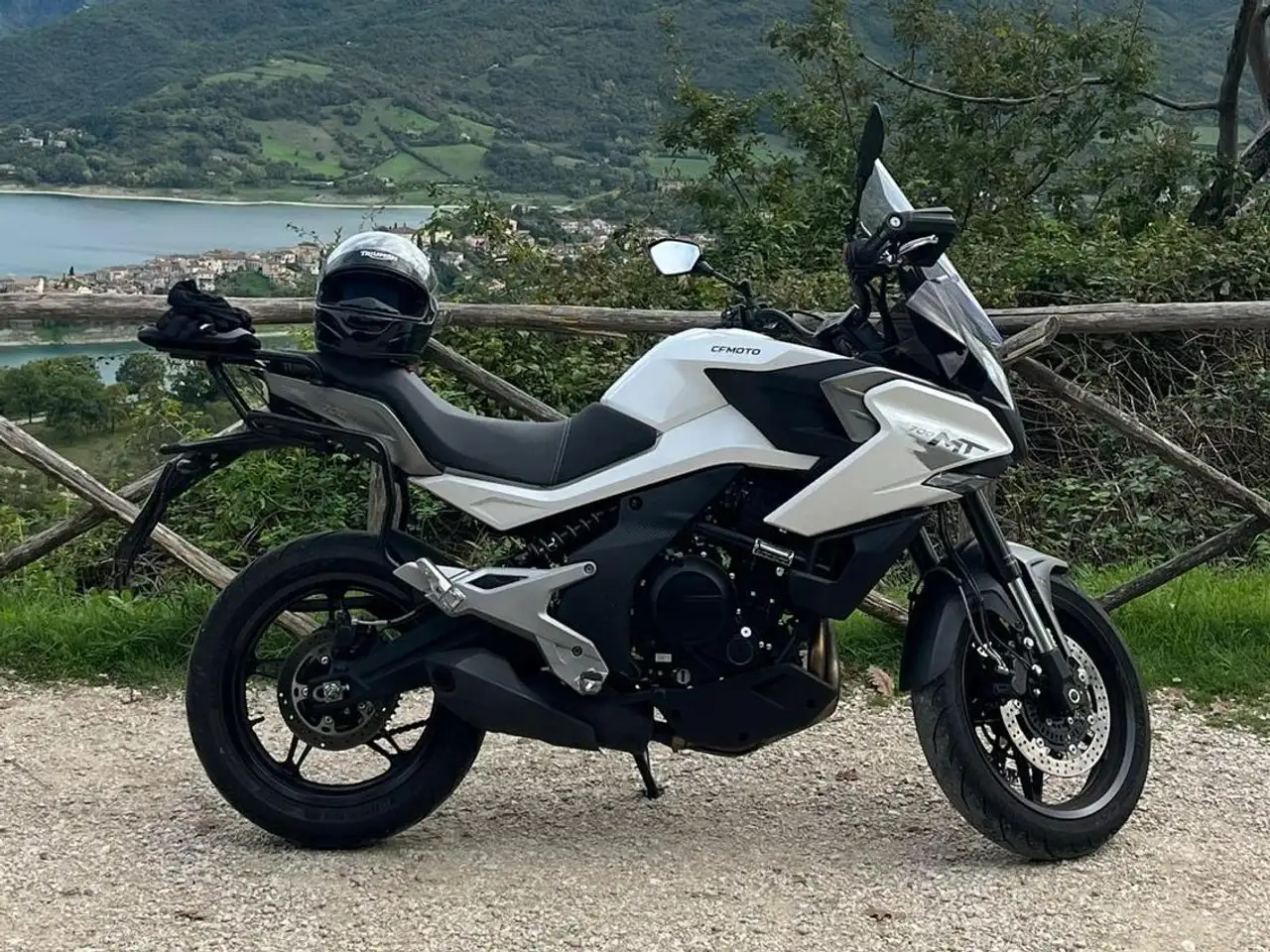 Cfmoto 700 MT