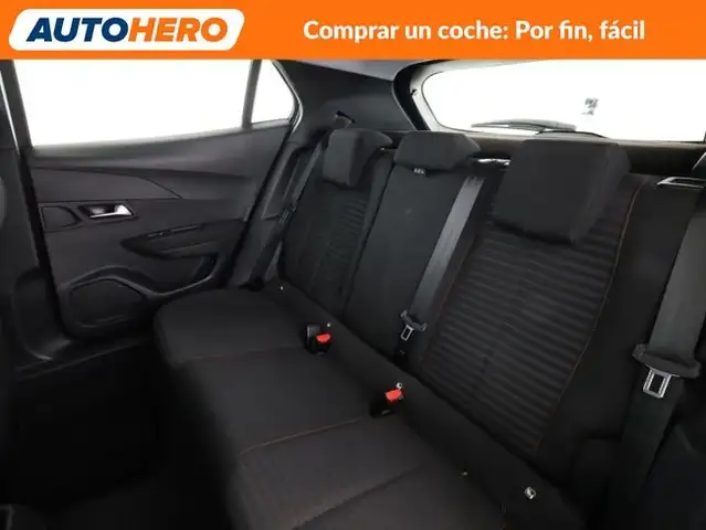 Peugeot 2008 view 15