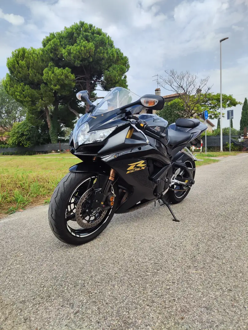 Suzuki GSX-R 750 Yoshimura crna - 1