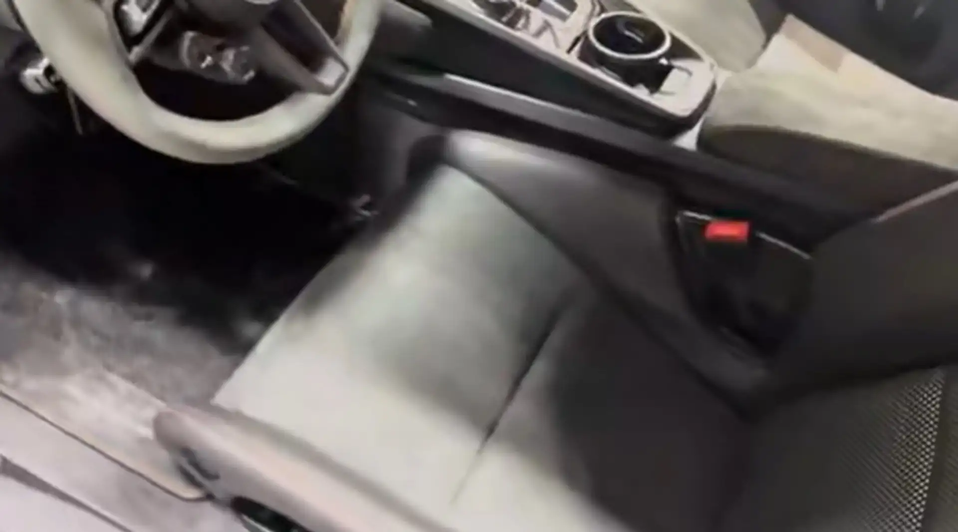 Porsche 992 GT3 RS Weissach Coupe Blau - 2