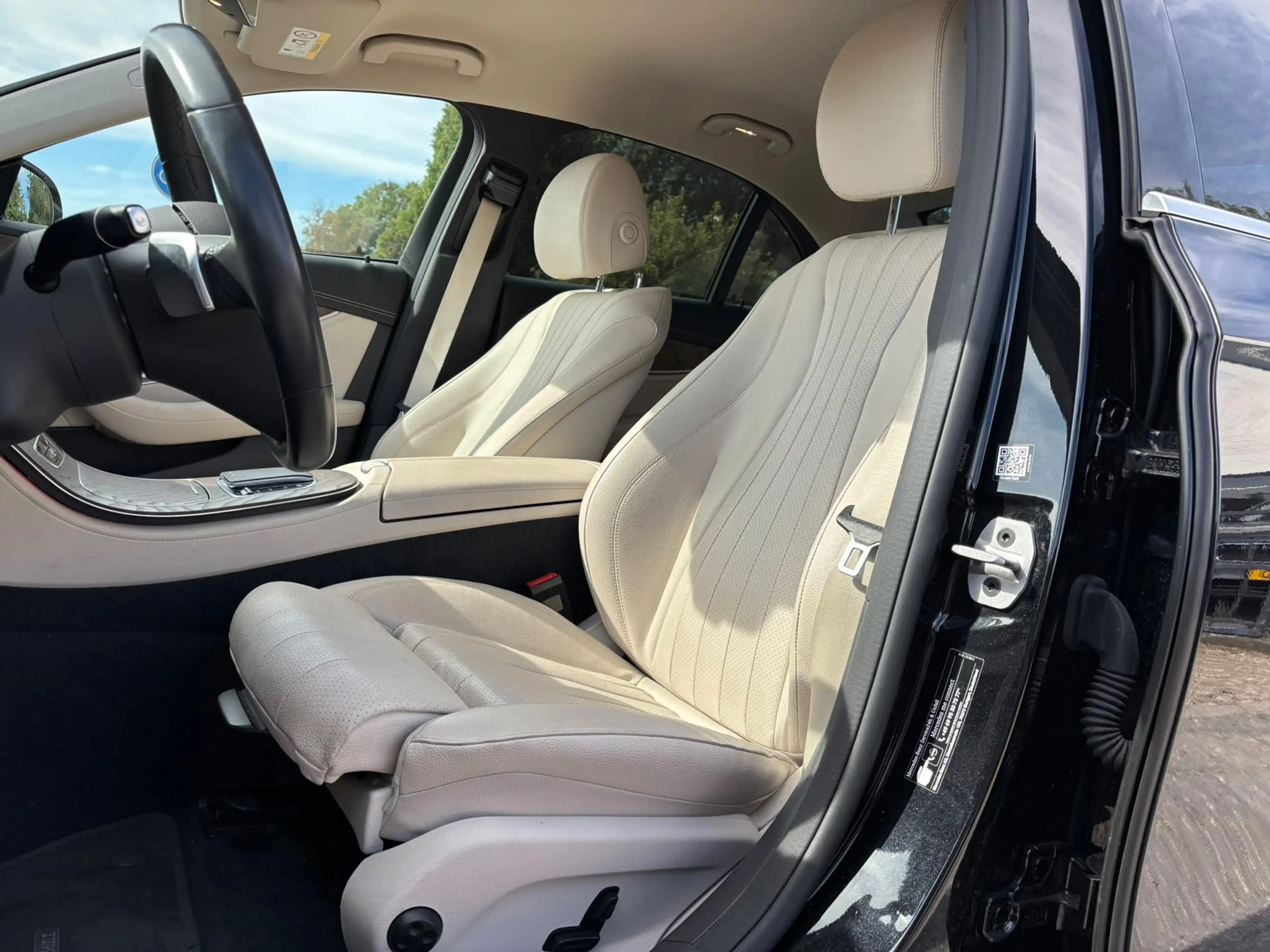 Mercedes-Benz E 220 d 4MATIC Avantgarde,luchtvering adaptive,Nieuwstaa — photo 9