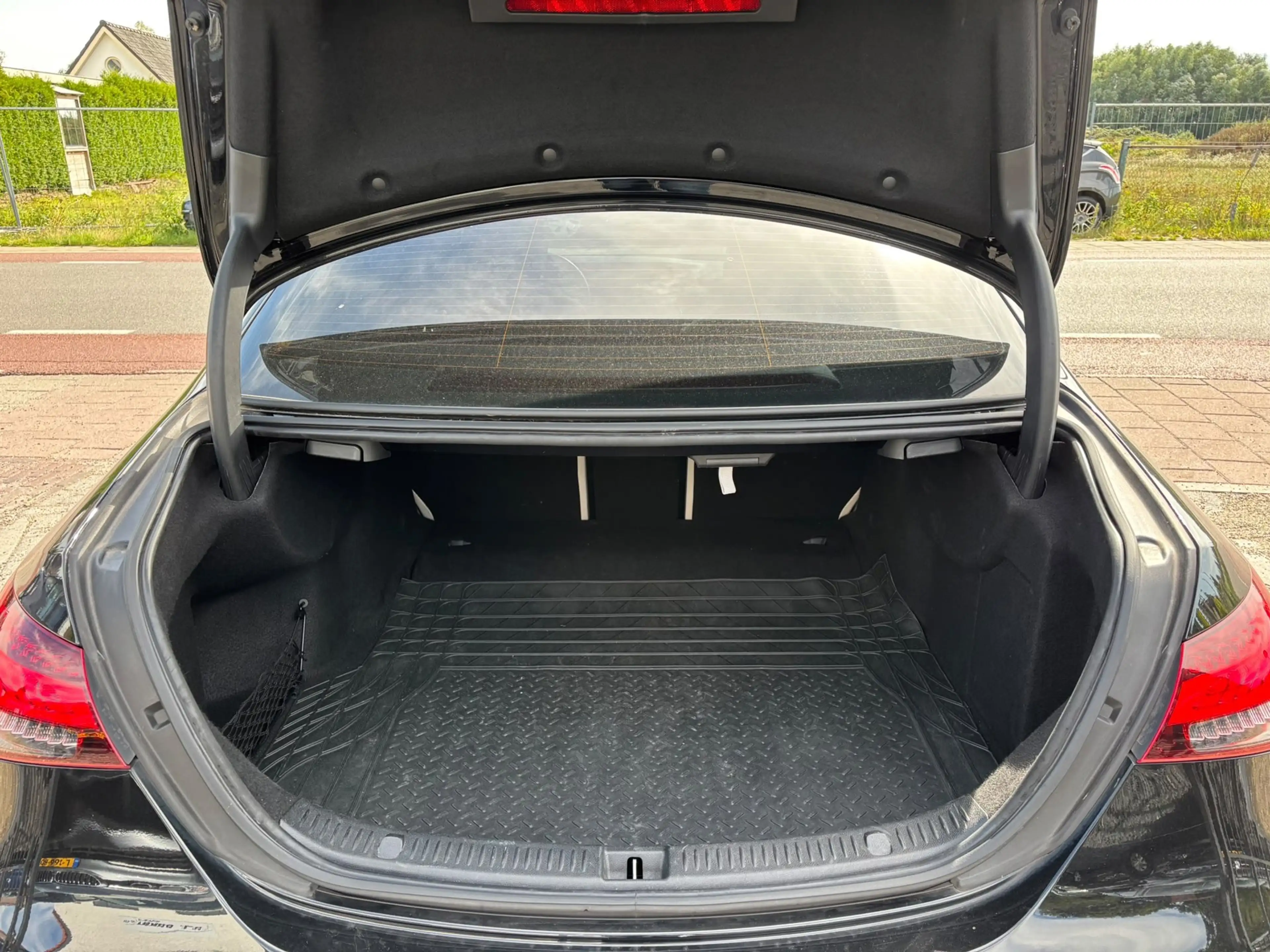 Mercedes-Benz E 220 d 4MATIC Avantgarde,luchtvering adaptive,Nieuwstaa — photo 12