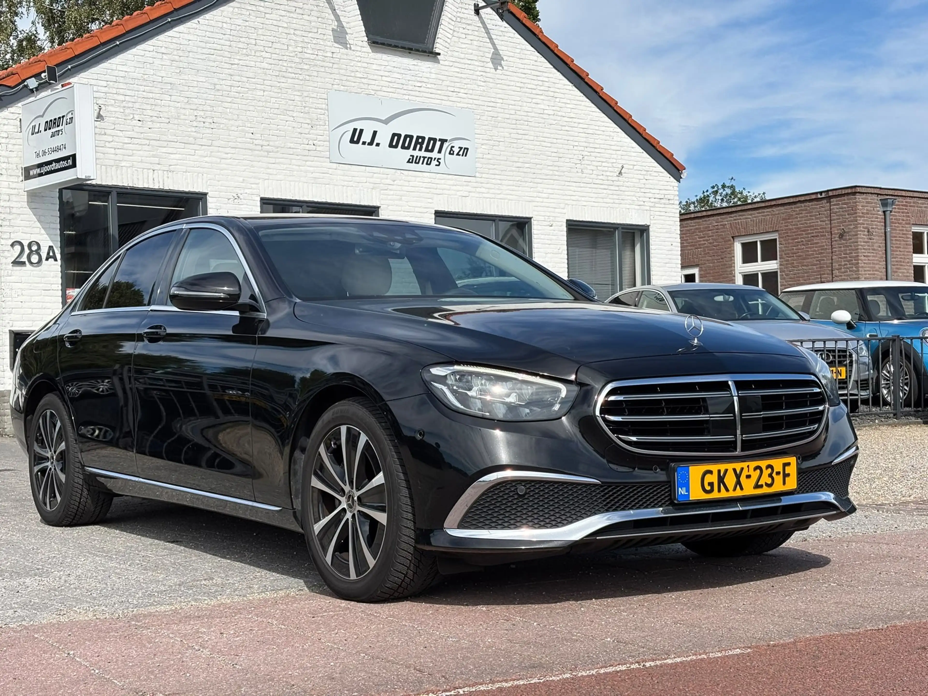 Mercedes-Benz E 220 d 4MATIC Avantgarde,luchtvering adaptive,Nieuwstaa — photo 7