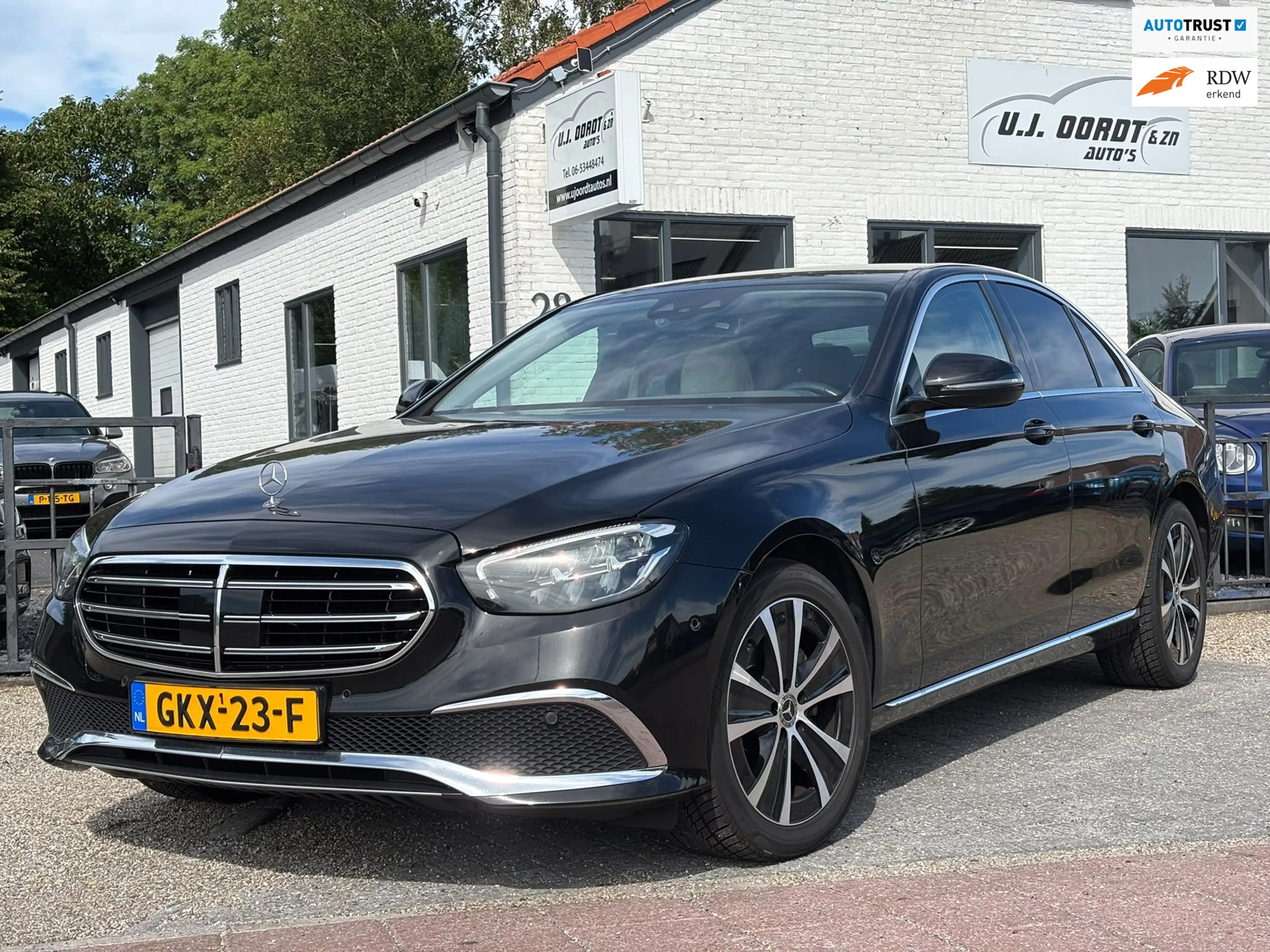 Mercedes-Benz E 220 d 4MATIC Avantgarde,luchtvering adaptive,Nieuwstaa
