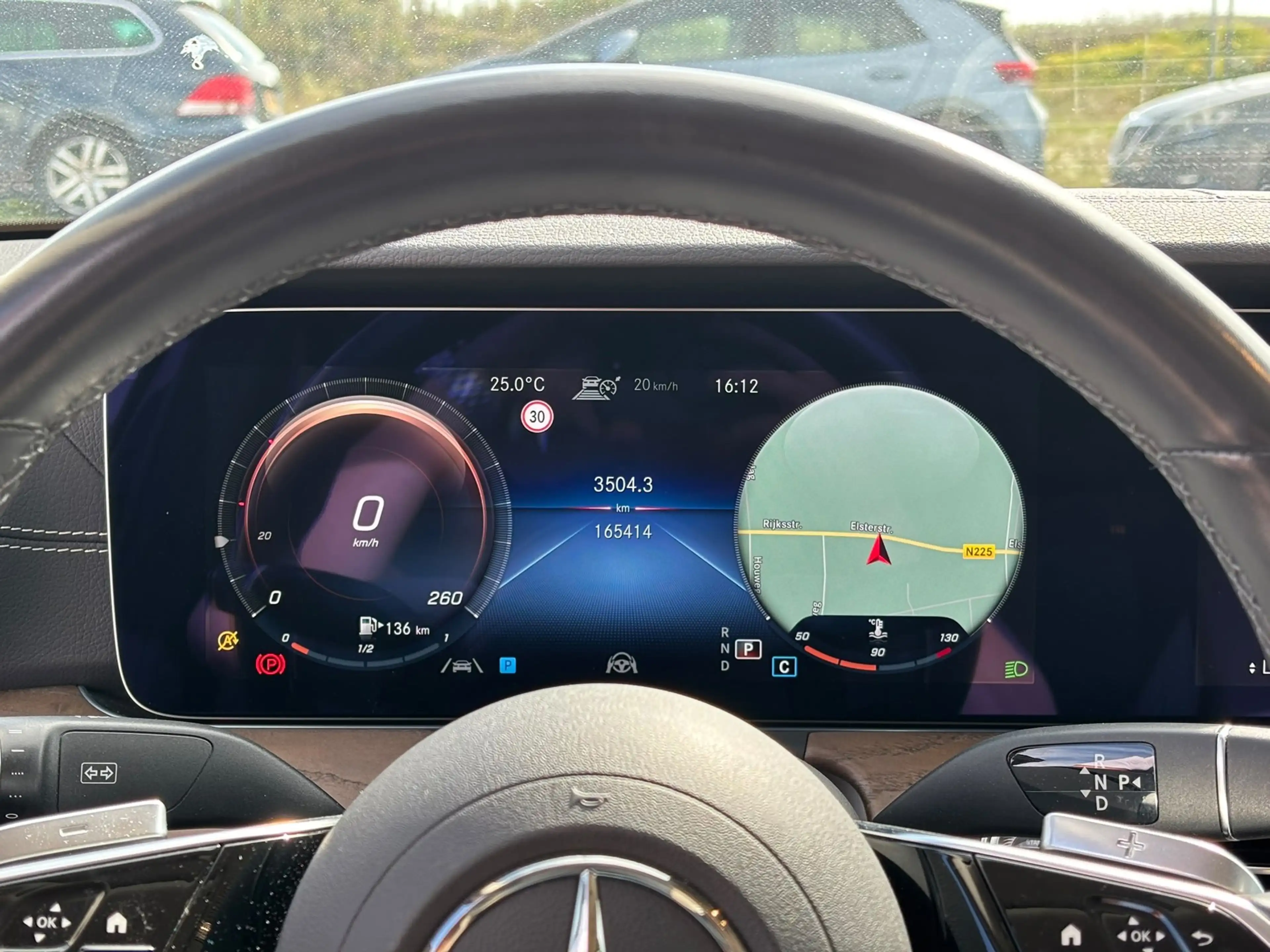 Mercedes-Benz E 220 d 4MATIC Avantgarde,luchtvering adaptive,Nieuwstaa — photo 20