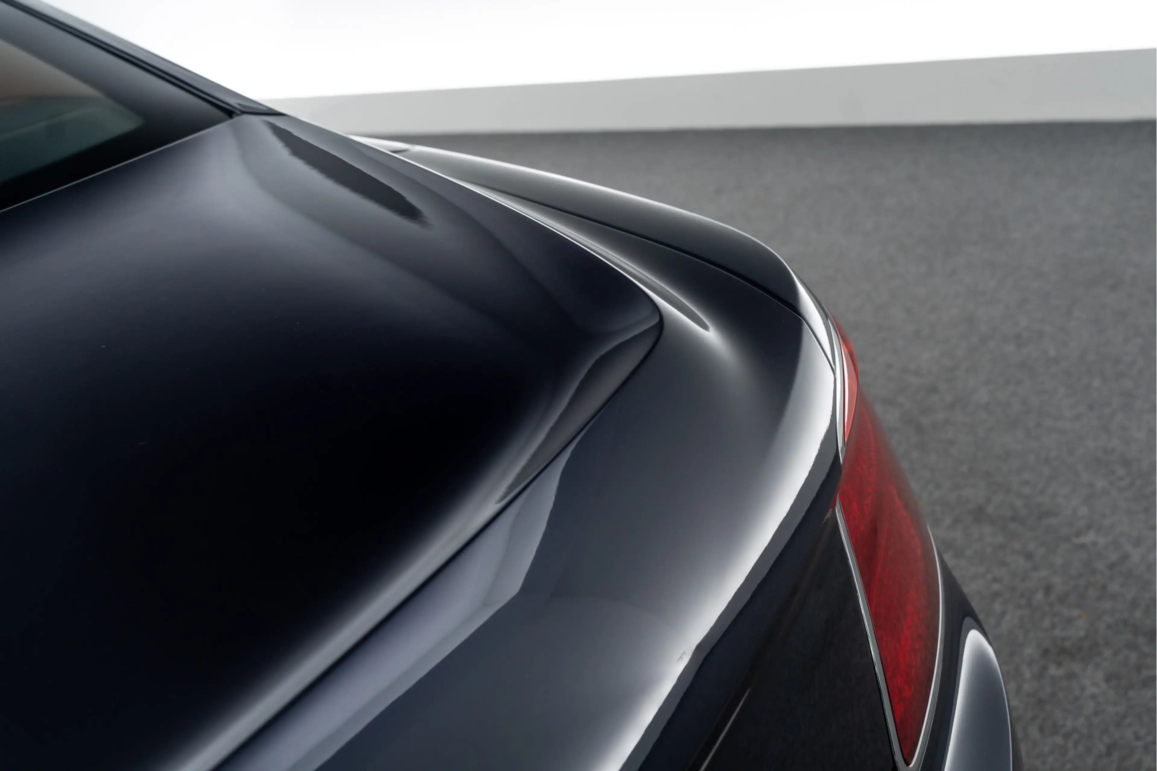 Bentley Flying Spur Hybrid MY22 | Naim — photo 15