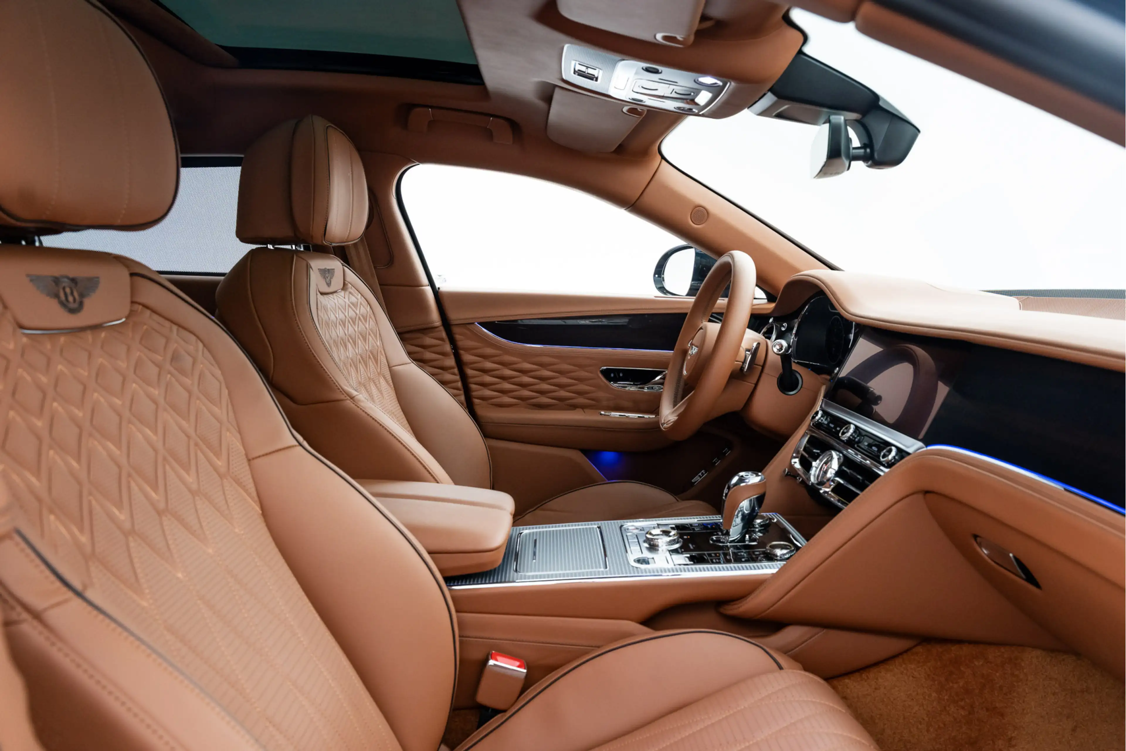 Bentley Flying Spur Hybrid MY22 | Naim — photo 7