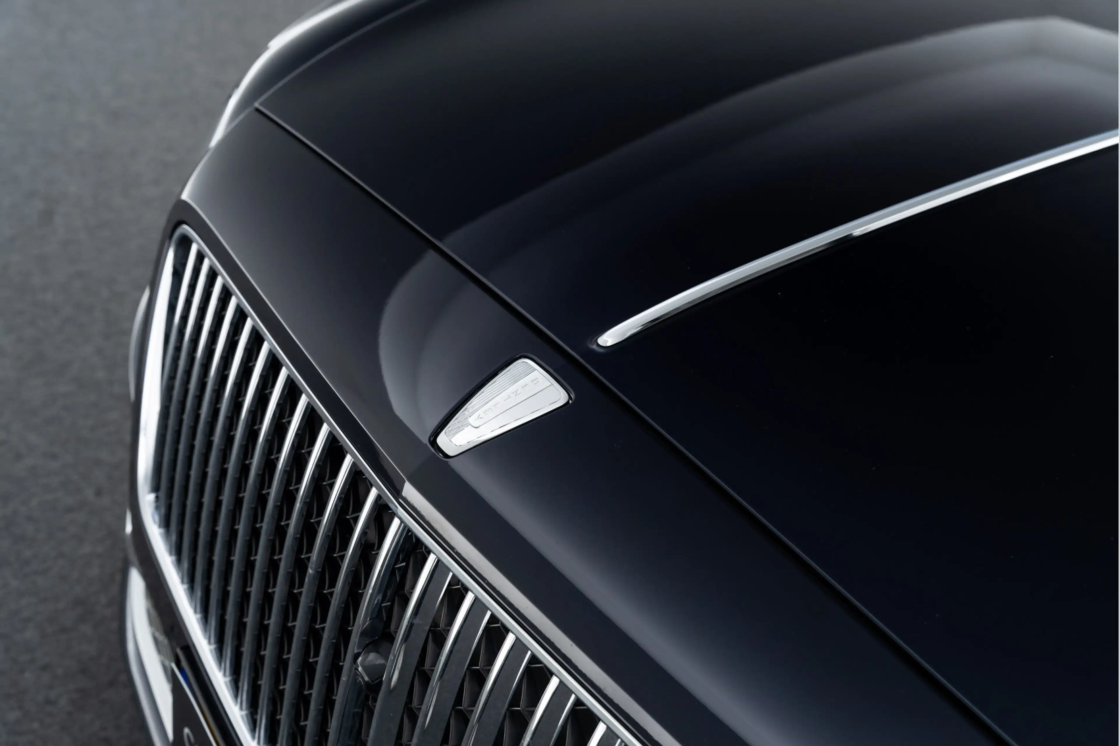 Bentley Flying Spur Hybrid MY22 | Naim — photo 12