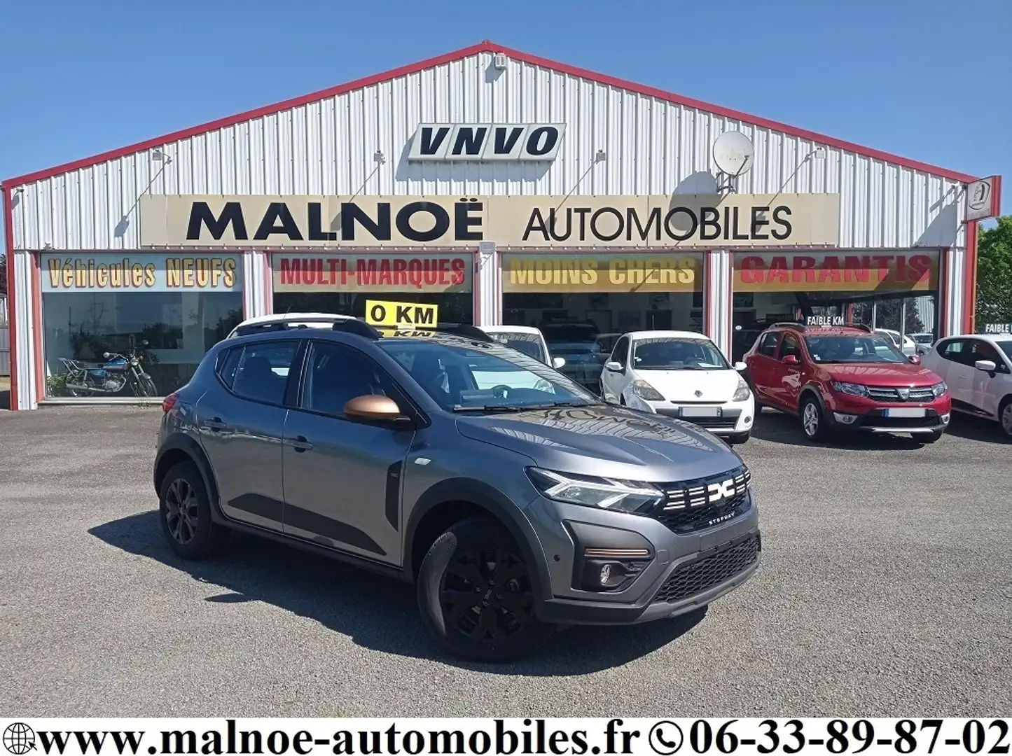 Dacia Sandero 1.0 ECO-G 100CH EXTREME + OPTIONS Gris - 1