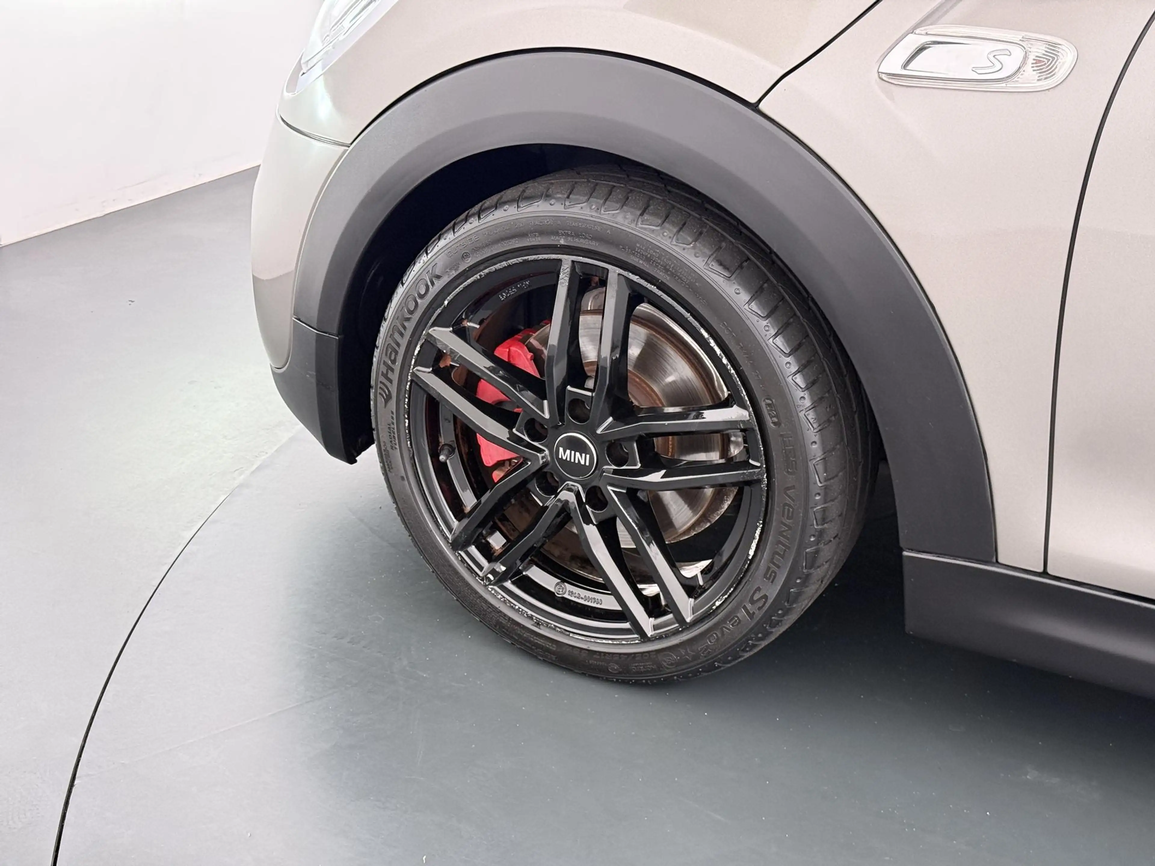 MINI Cooper S Cabrio 2.0 Chili Serious Business Navigatie | Lederen in — photo 8