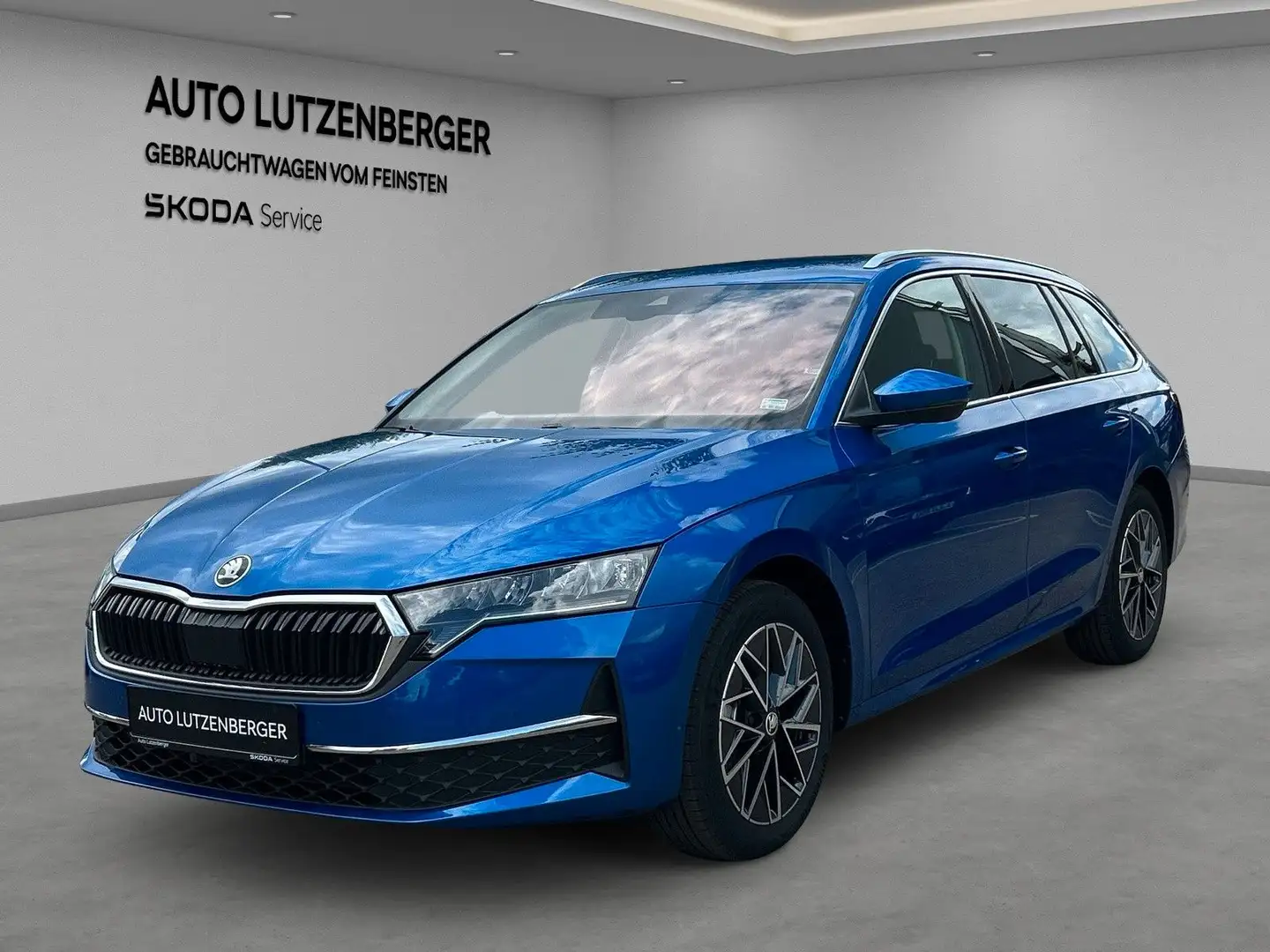 Skoda Octavia Combi 1.5 TSI mHEV DSG Selection 5 Jahre Blau - 1