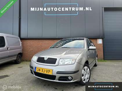 Skoda Fabia Combi 1.4-16V Spirit+ / NAP / APK / AIRCO