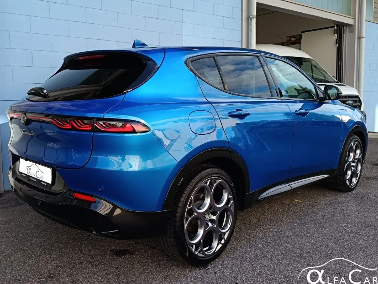 Alfa Romeo Tonale 1.5 130 CV MHEV TCT7 Edizione Speciale Blu/Azzurro - 2