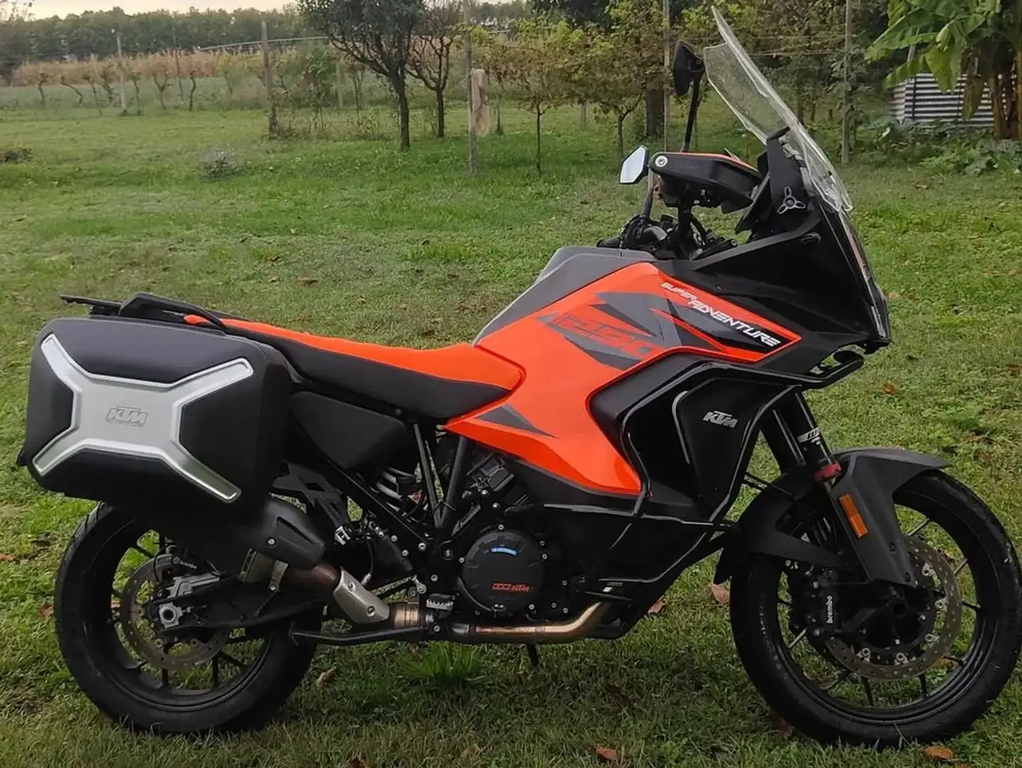 KTM 1290 Super Adventure Orange - 2