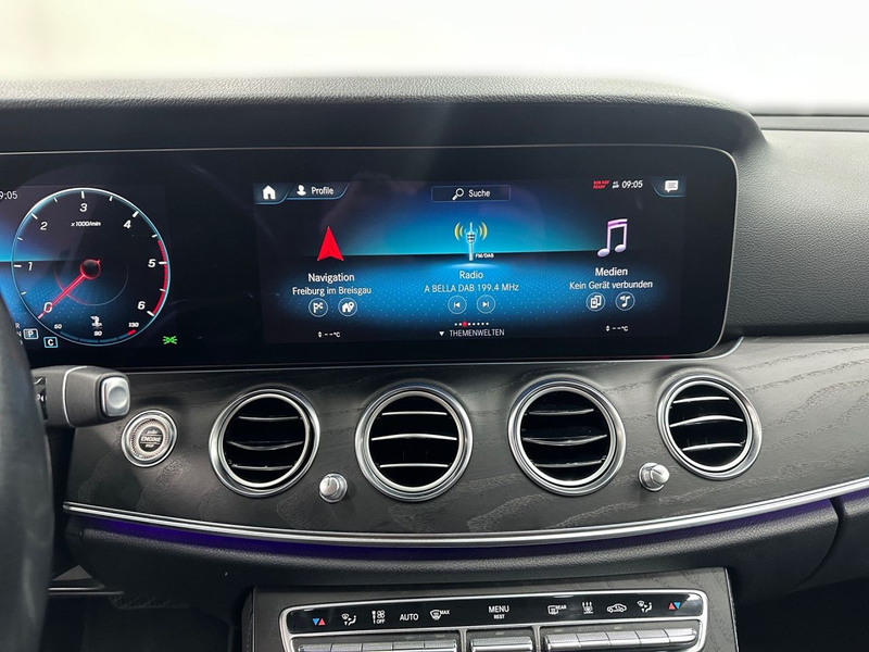 Mercedes-Benz E 400 d T 4M AMG WideScreen Stdhzg Multibeam HUD — photo 10