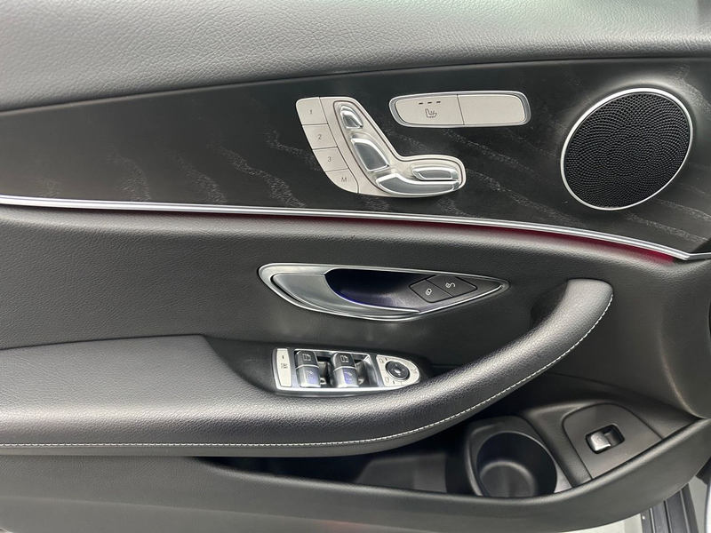 Mercedes-Benz E 400 d T 4M AMG WideScreen Stdhzg Multibeam HUD — photo 15