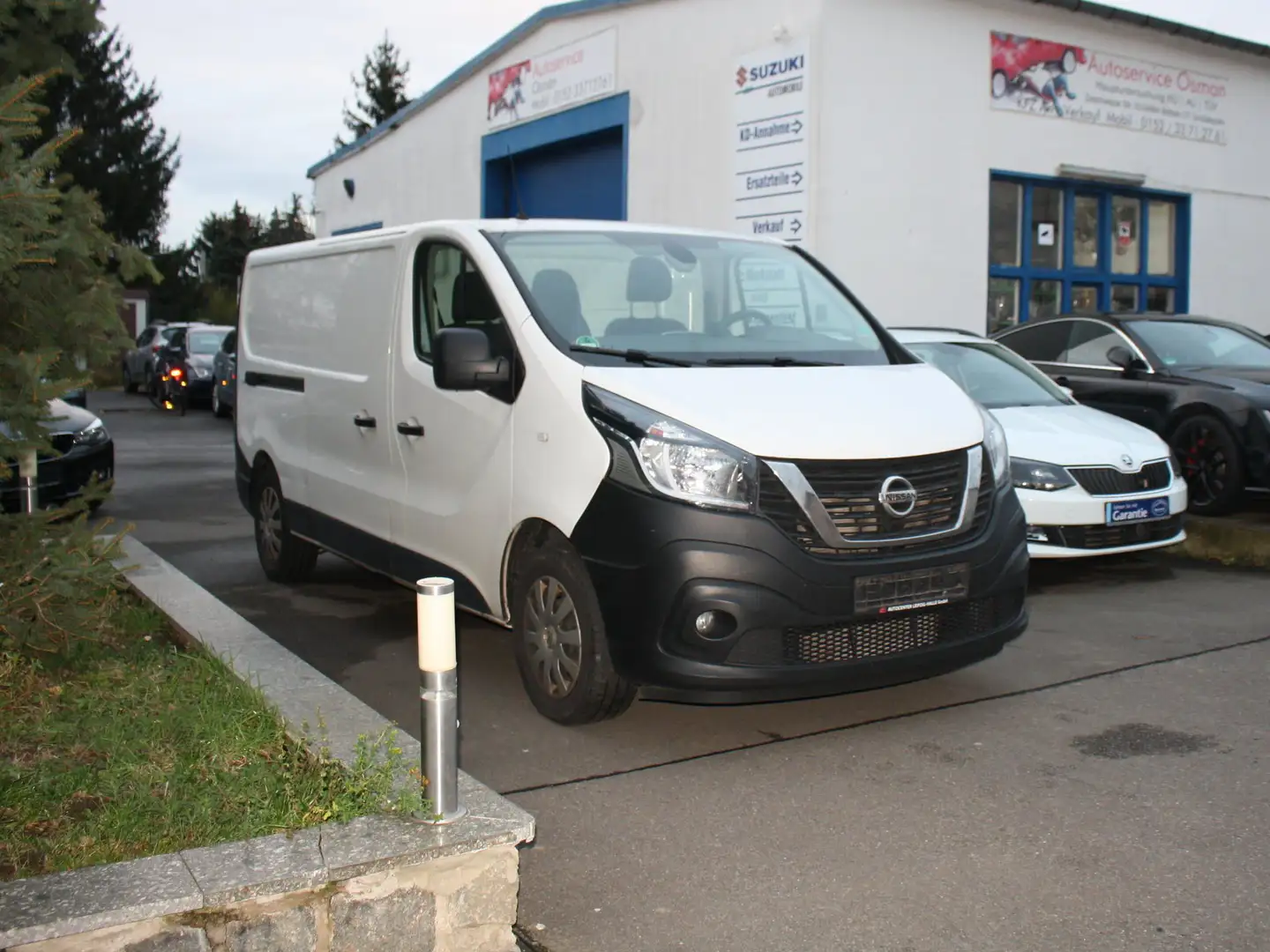 Nissan NV300 L2H1 2,9t COMFORT Weiß - 1
