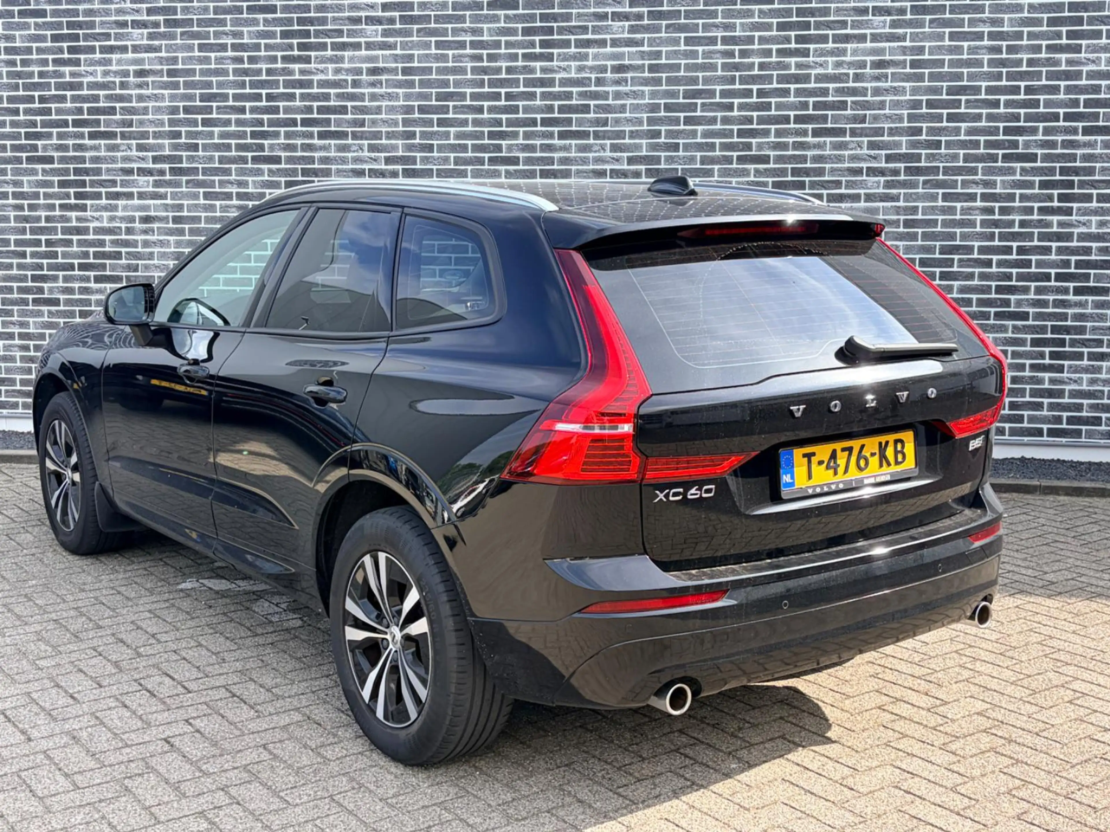 Volvo XC60 2.0 B5 AWD Momentum Pro | Parkeersensoren | Privac — photo 4