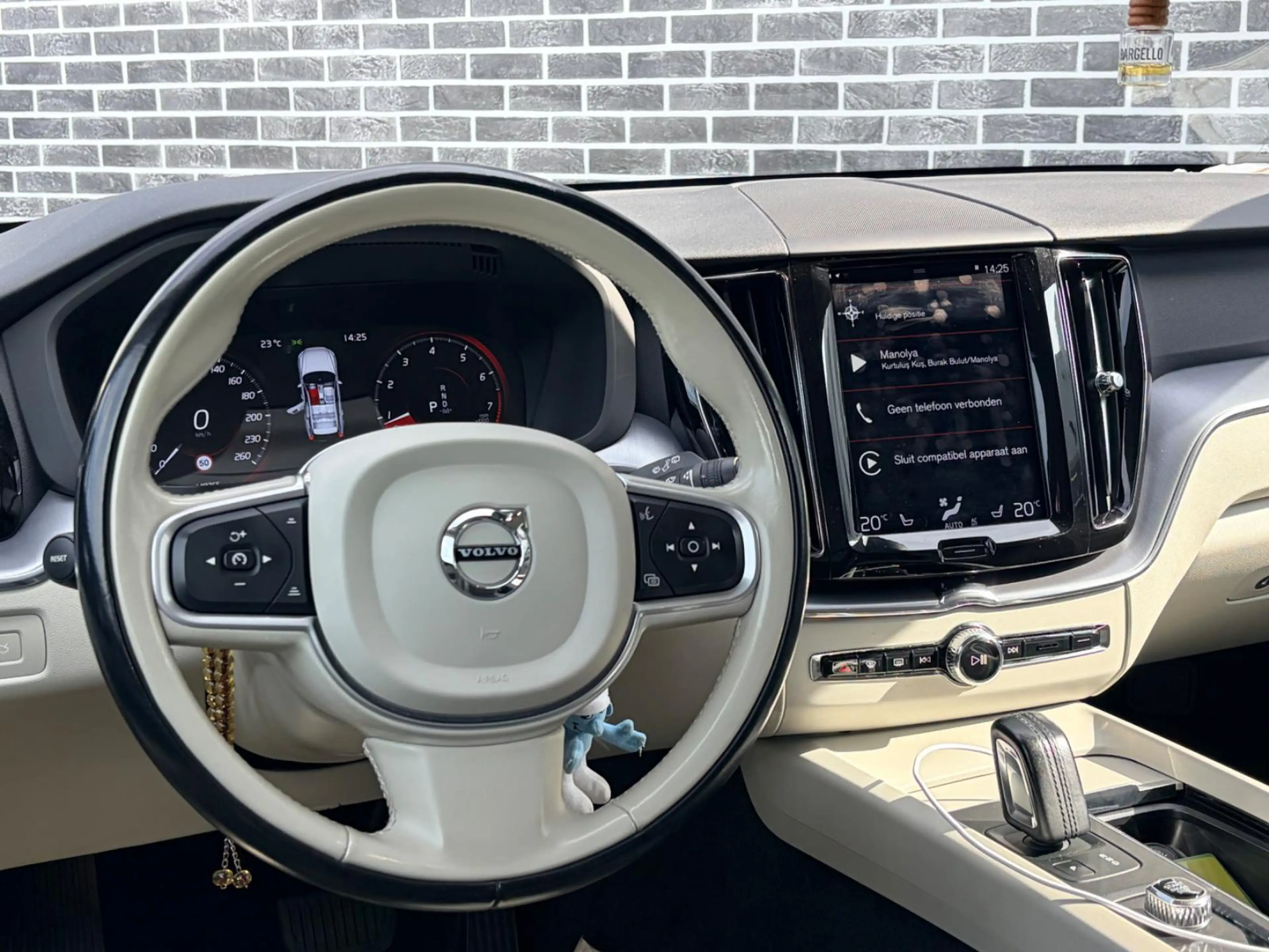 Volvo XC60 2.0 B5 AWD Momentum Pro | Parkeersensoren | Privac — photo 5
