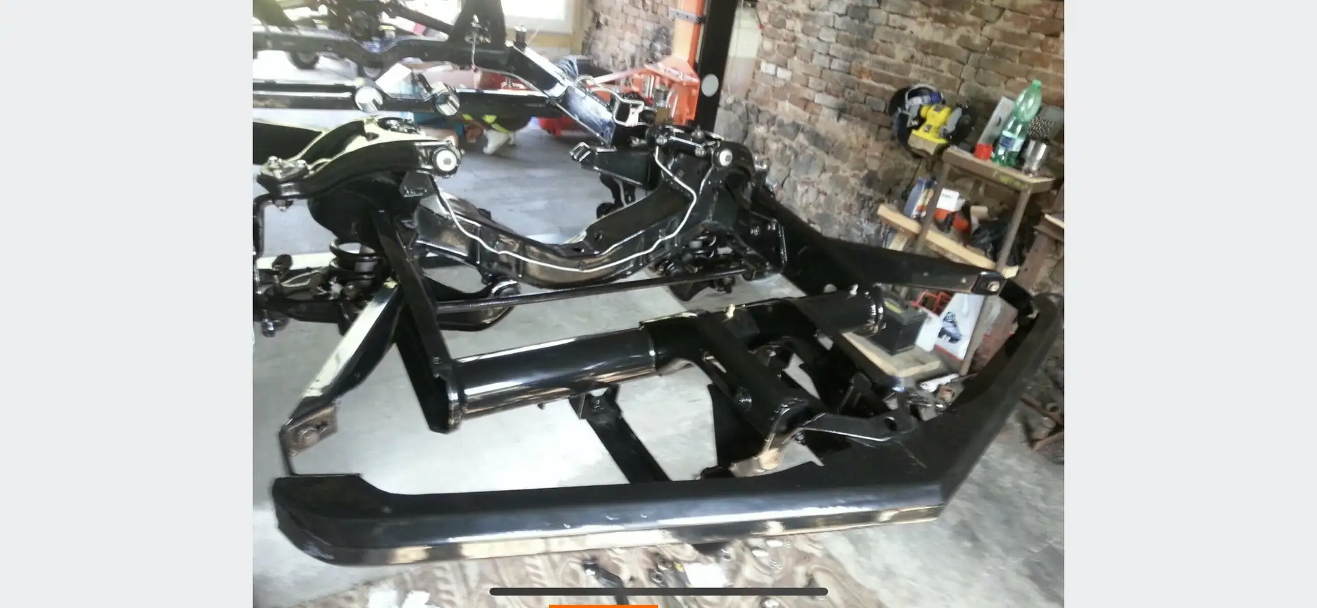 Corvette C3 Frame Off Bronce - 1
